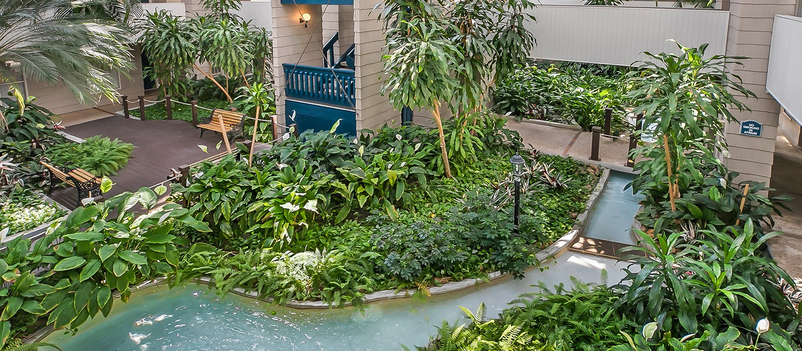 Natchez Landing Apartments in Metairie, LA 1 & 2 Bedroom Apartments